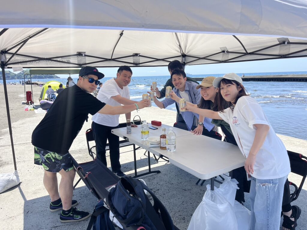 仲間たちと楽しくBBQ