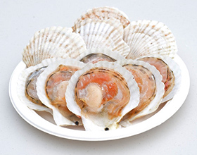 北海道産殻付きホタテ(醤油・バター付)