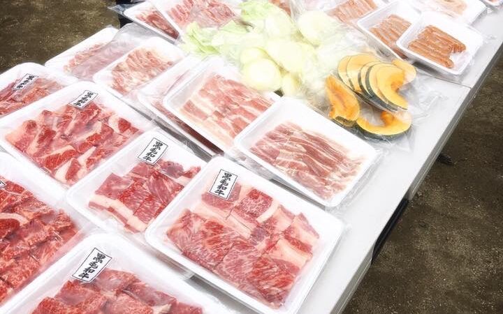 肉　BBQ